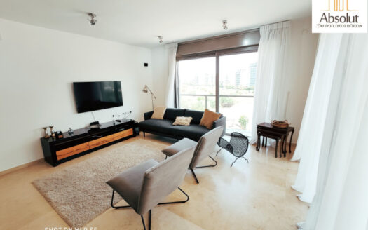 Apartment in Tel Aviv, 4 Rooms